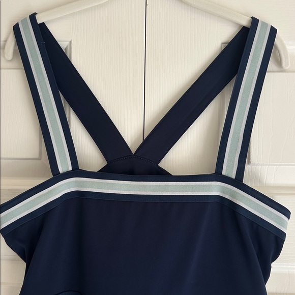 Lou & Grey Athletic dress - Picture 2 of 6